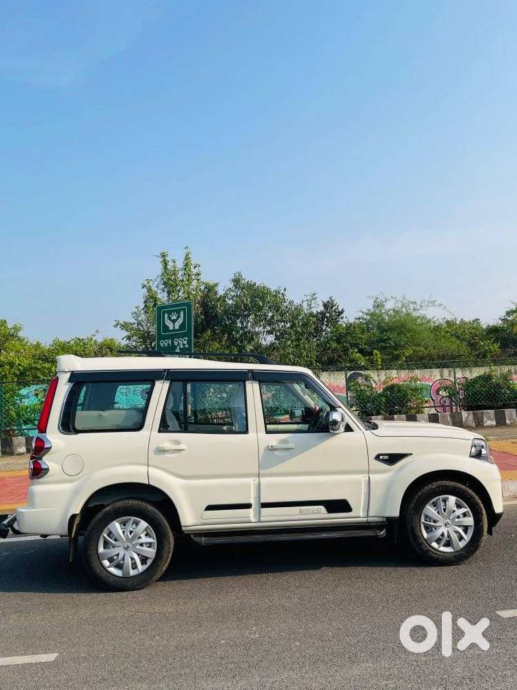 Mahindra Scorpio Classic 2.2 S Mt 9 Str, 2023, Diesel