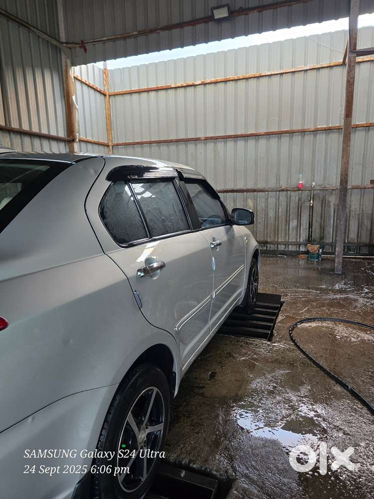 Maruti Suzuki Swift Dzire Aloy Wheels 2011 Diesel Well Maintained