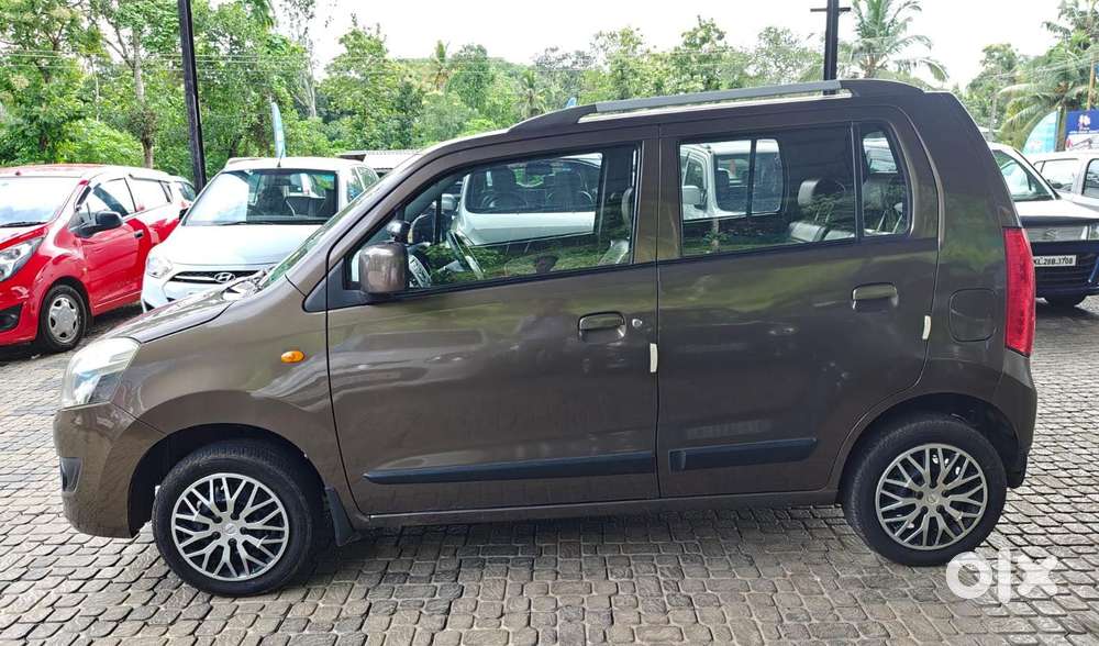 Maruti Suzuki Wagon R Vxi 1.0, 2016, Petrol