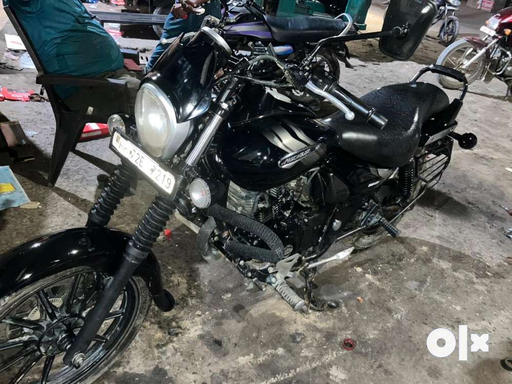 olx avenger 160