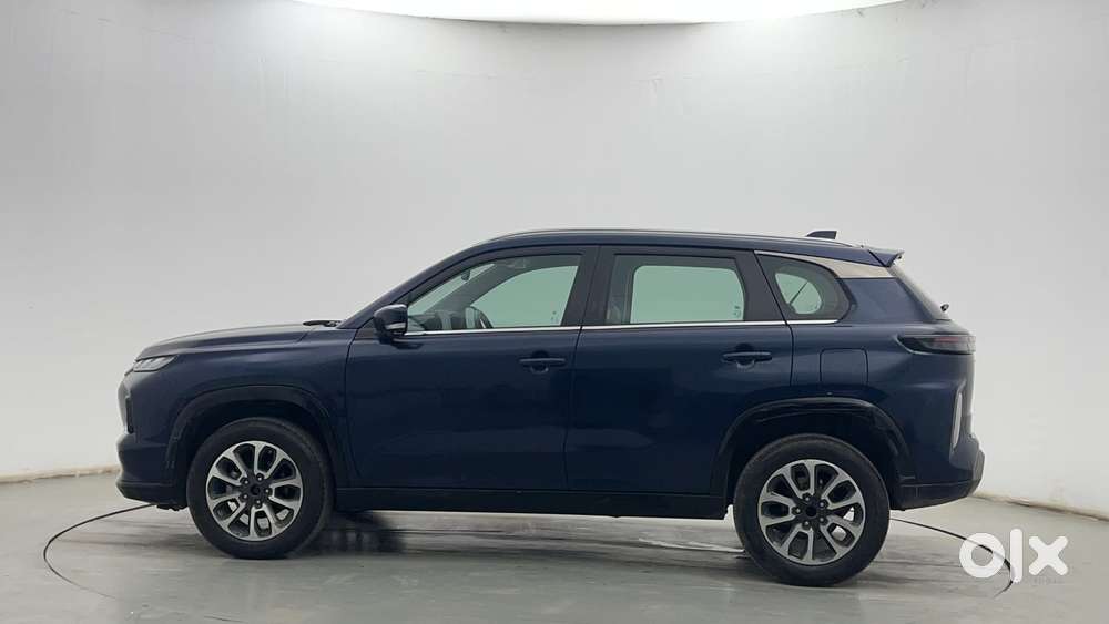 Maruti Suzuki Grand Vitara 1.5 Alpha Plus Intelligent Hybrid Ecvt, 2..