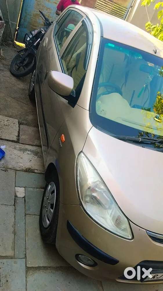 Hyundai I10 2009 Lpg 80000 Km Driven