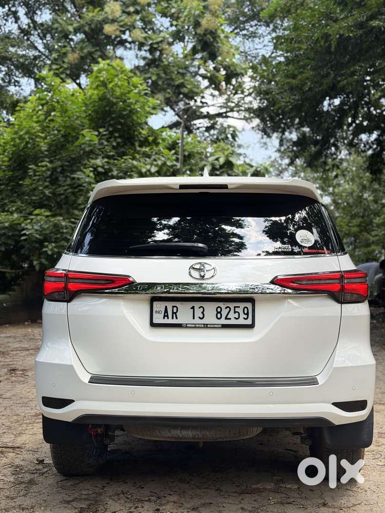 Toyota Fortuner 4x2 Mt 2.8 Diesel, 2023, Petrol