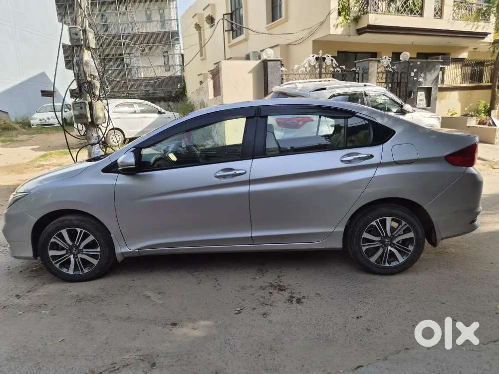 Honda City 1.5 V 2018