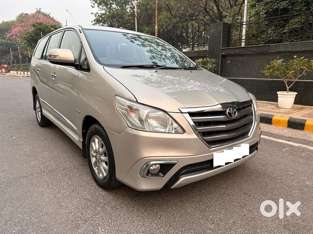 Toyota Innova 2.5 Zx 7 Str Bs-iv, 2015, Diesel