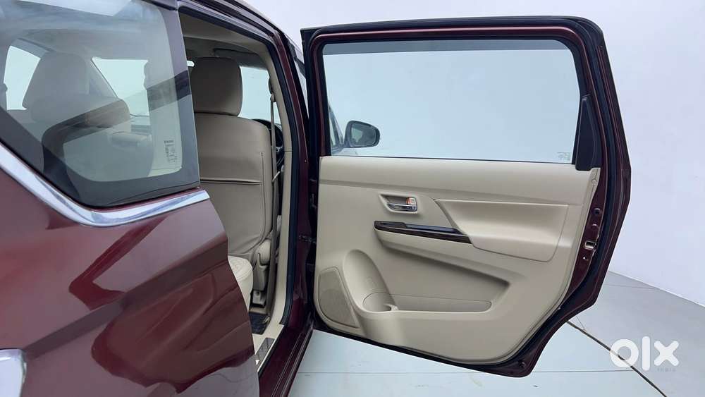 Maruti Suzuki Ertiga 1.4 Zxi At, 2021, Petrol