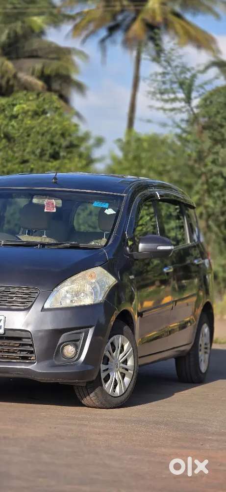 Maruti Suzuki Ertiga Vxi (cng) 2013
