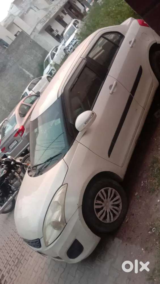 Maruti Suzuki Dzire 2012 Vxi