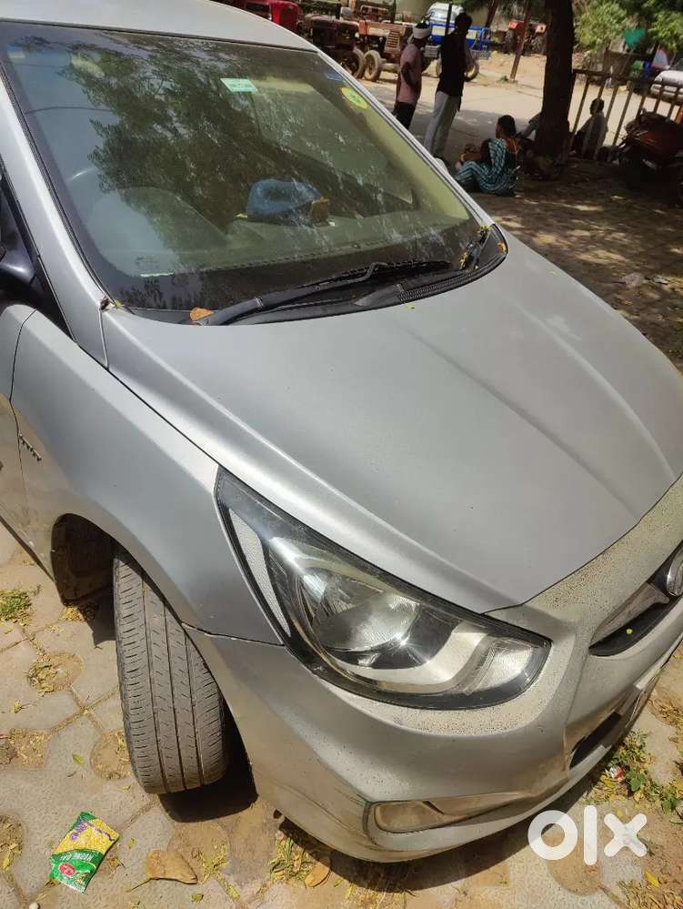 Hyundai Verna 2011 Petrol Well Maintained | Dl Number