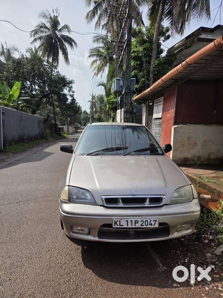 Maruti Suzuki Esteem 2002