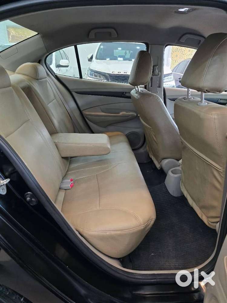 Honda City E Mt I-vtec, 2010, Petrol