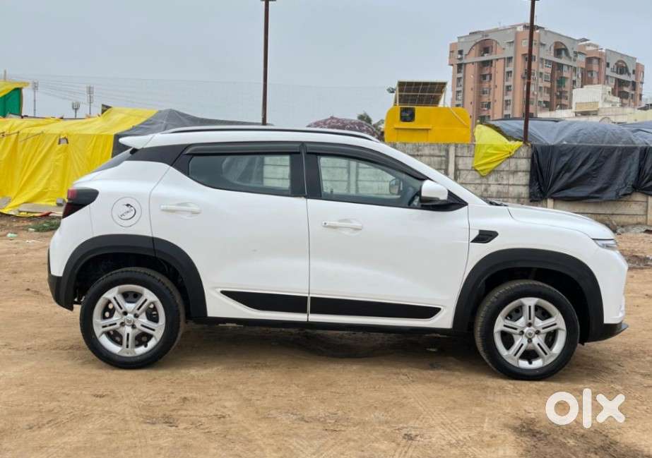 Renault Kiger Rxe, 2023, Petrol