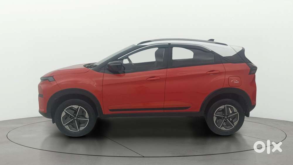 Tata Nexon Creative 1.2 Revotron Petrol 6 Amt, 2023, Petrol