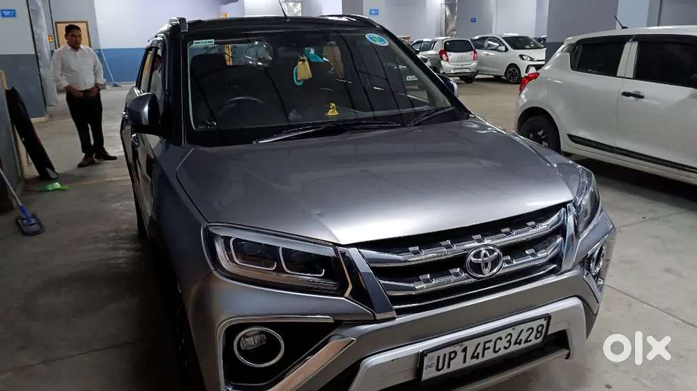 Toyota Urban Cruiser 2022 Petrol 33000 Km Driven