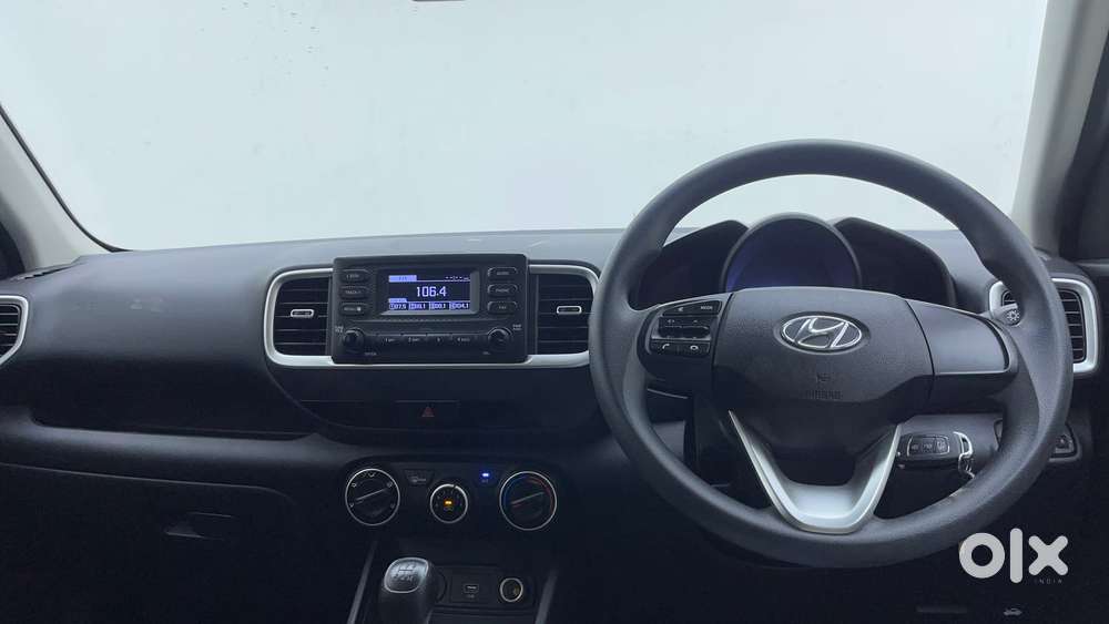 Hyundai Venue [2022-ongoing] 1.2 S, 2020, Petrol
