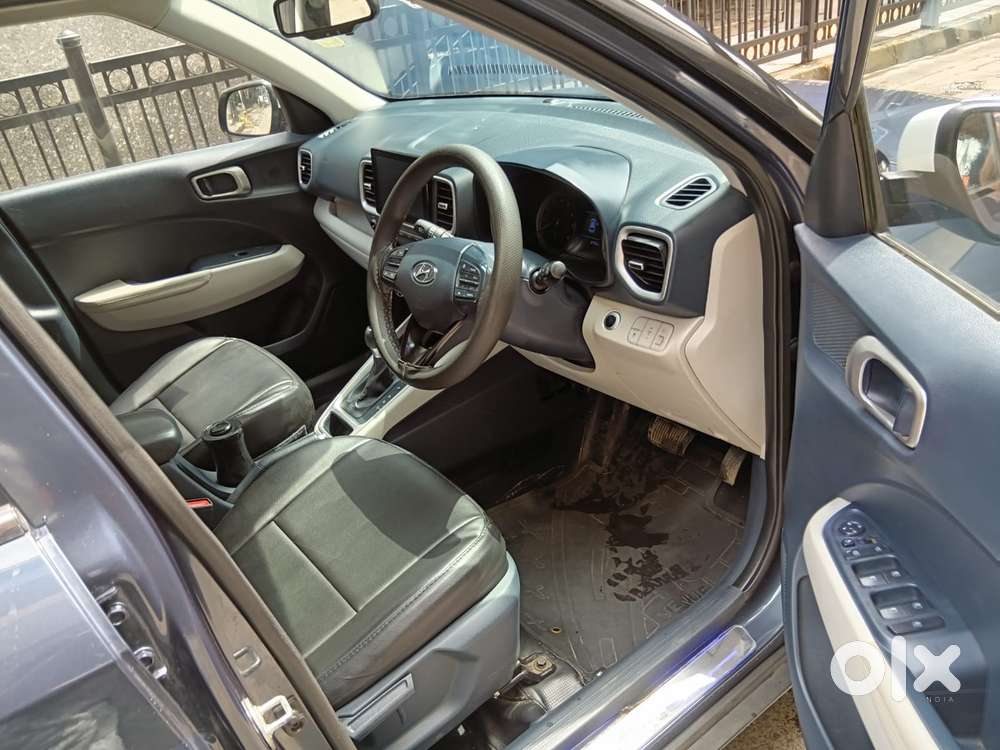 Hyundai Venue Sx Plus Turbo Dct, 2020, Petrol