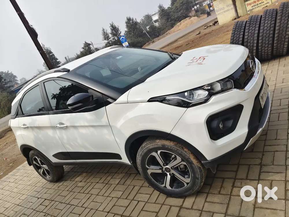 Tata Nexon 2022 Petrol