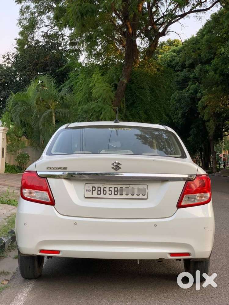 Maruti Suzuki Swift Dzire Vxi Optional, 2022, Petrol