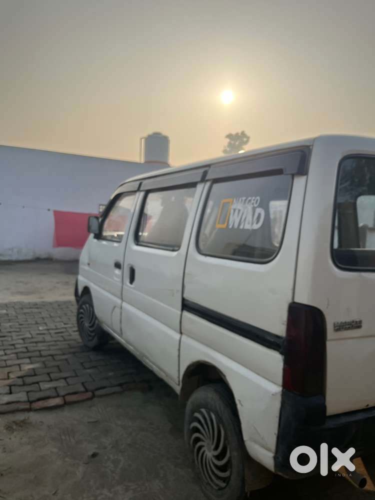 Maruti Suzuki Eeco 2011