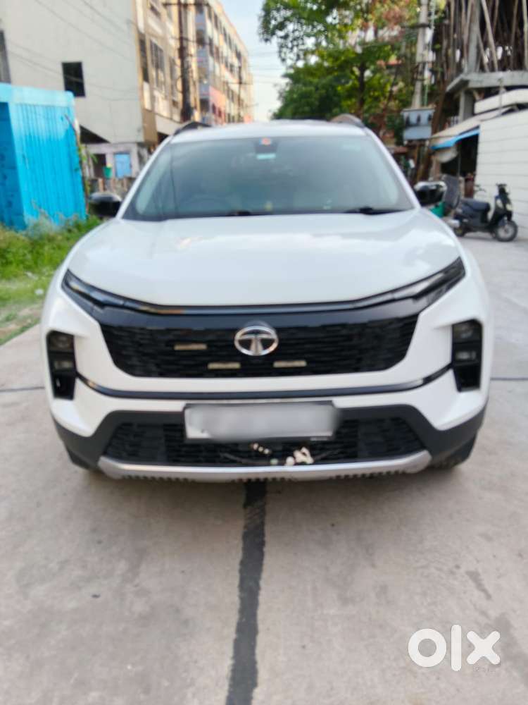Tata Safari, 2023, Diesel