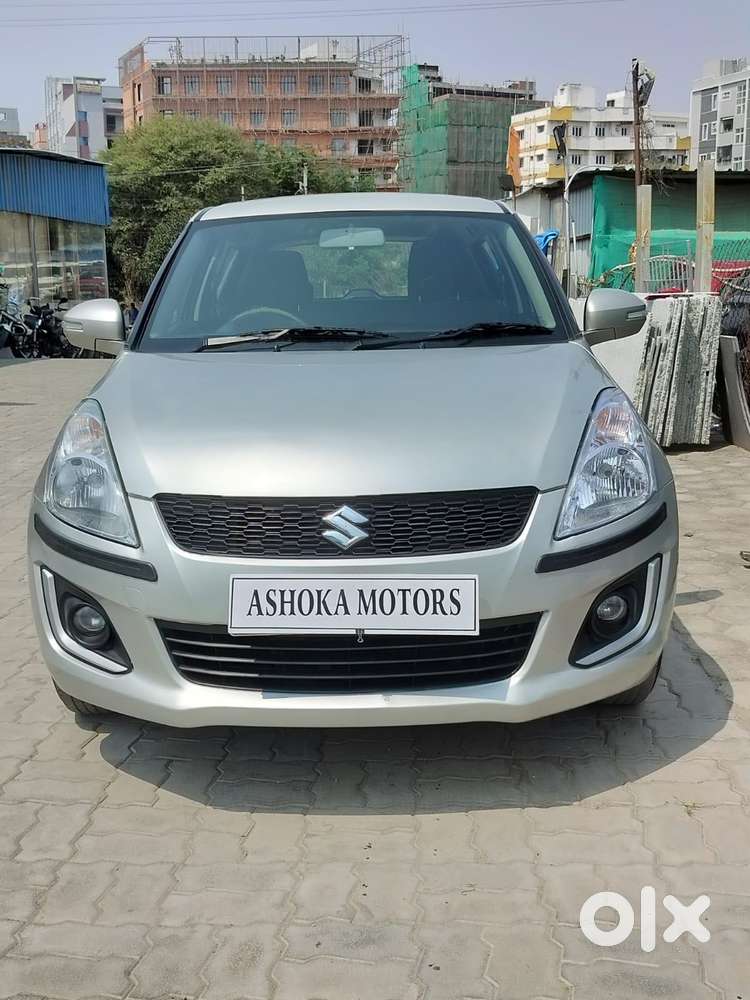 Maruti Suzuki Swift Vxi Abs Bsiv, 2017, Petrol