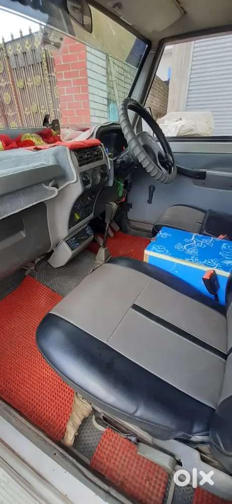 Mahindra Bolero Neo Plus Diesel Manual 17