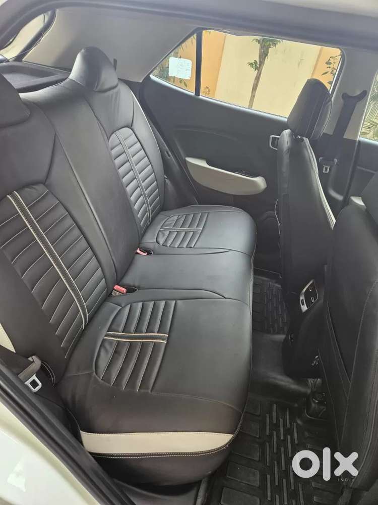 Hyundai Venue 1.2 S (o), 2022, Petrol