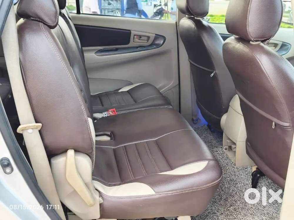 Toyota Innova Petrol Manual 2010