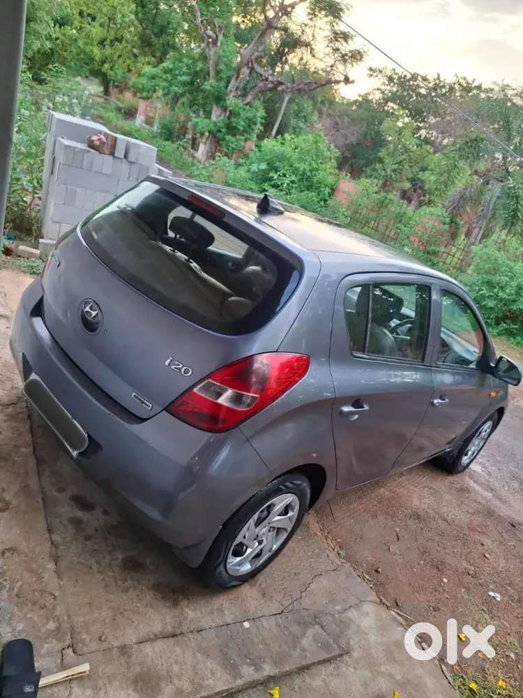 Hyundai I20 Asta 2009 Model