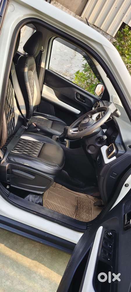 Tata Punch Creative, 2023, Petrol