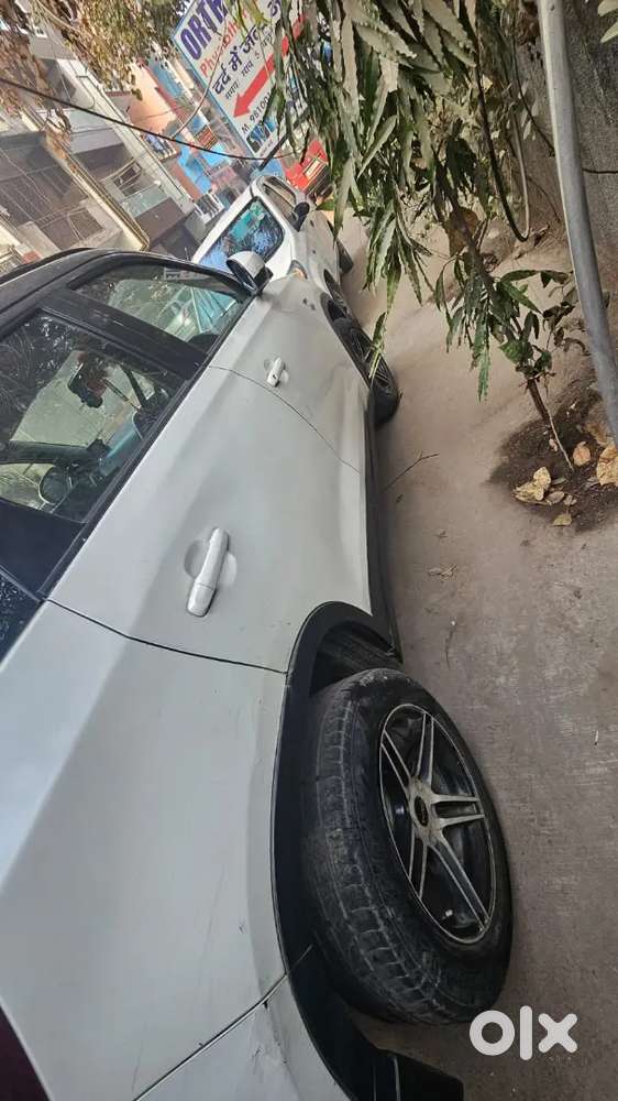 Selling Good Looking Single Handed Vitara Breeza. No Issue.