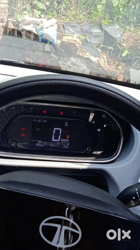 Tata Tiago 2025 Petrol 1900 Km Driven