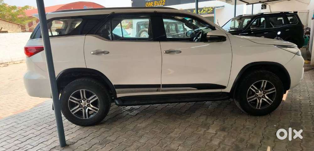 Toyota Fortuner 4x2 At 2.8 Diesel, 2018, Diesel