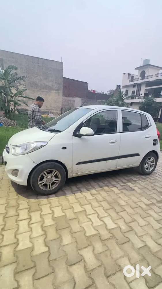 Hyundai I10 Sportz 2011 Manual Petrol