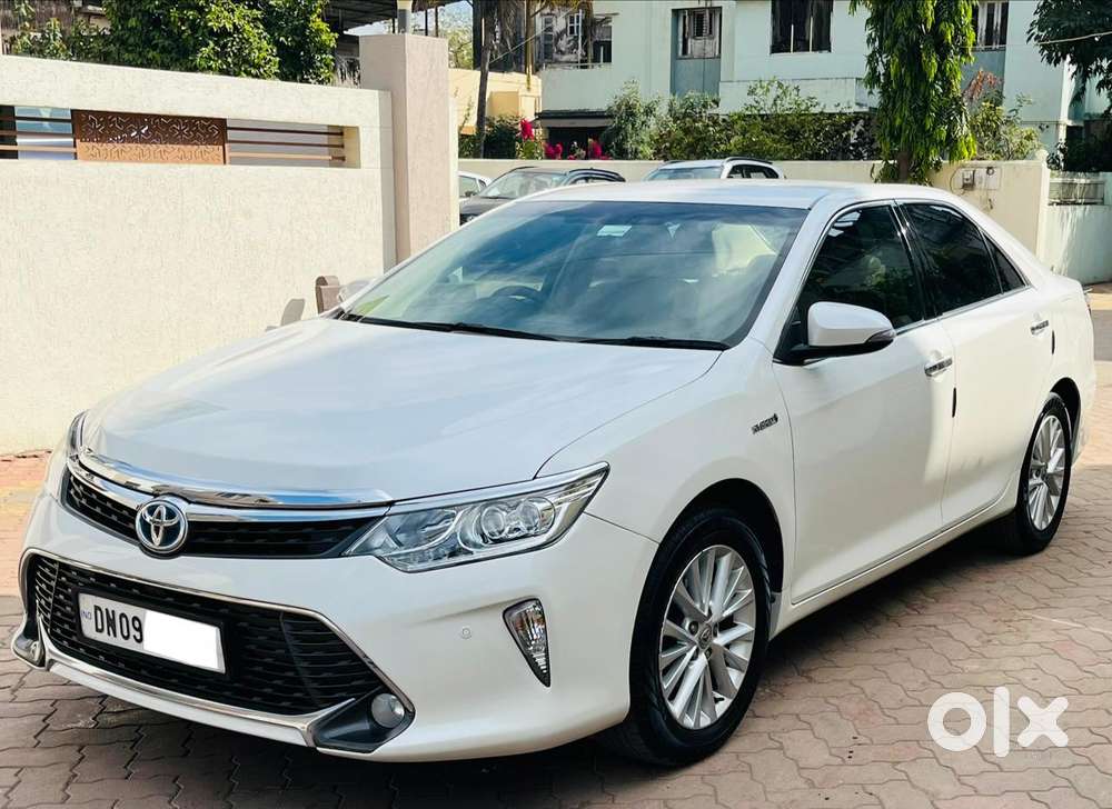 Toyota Camry Hybrid 2.5, 2015, Petrol