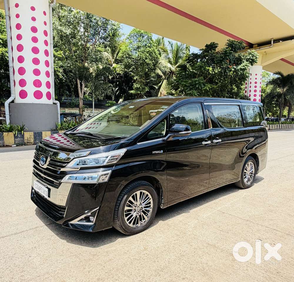 Toyota Vellfire Vip – Executive Lounge, 2023, Cng & Hybrids