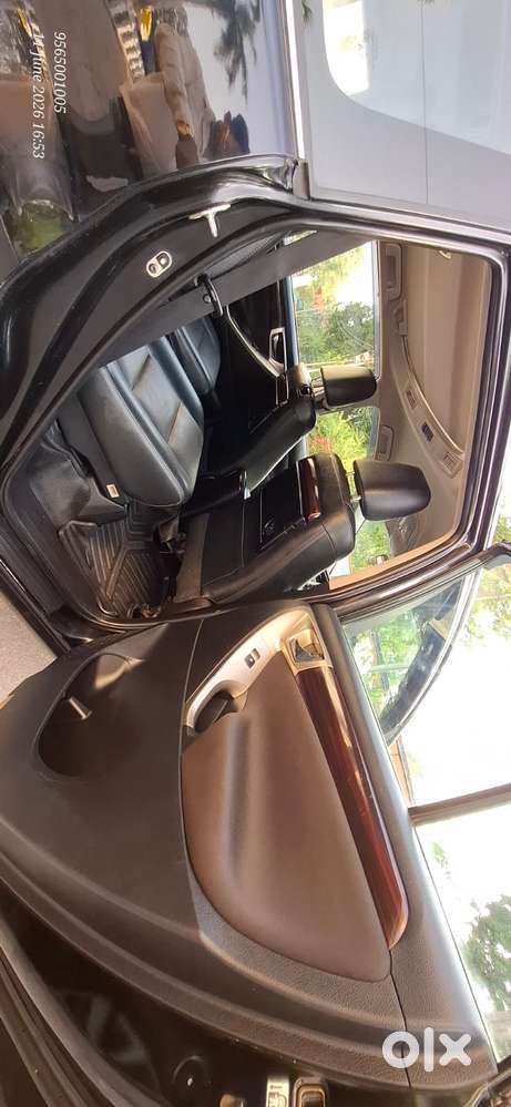 Toyota Innova Crysta 2.4 Zx Mt, 2024, Diesel
