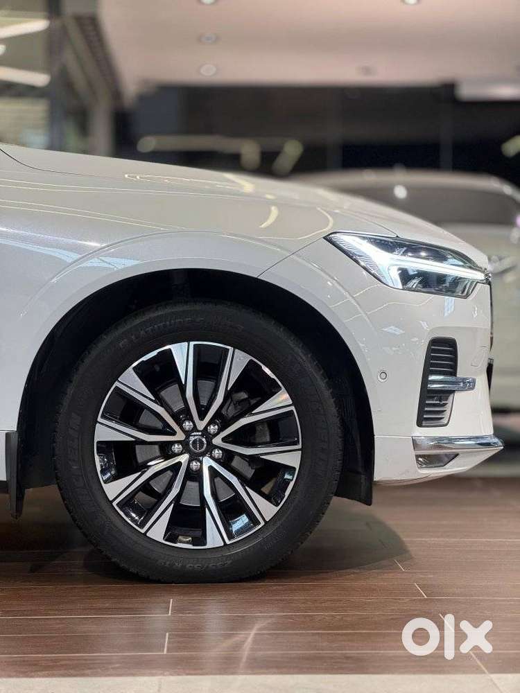 Volvo Xc60 2.0 B5 Ultimate, 2024, Petrol