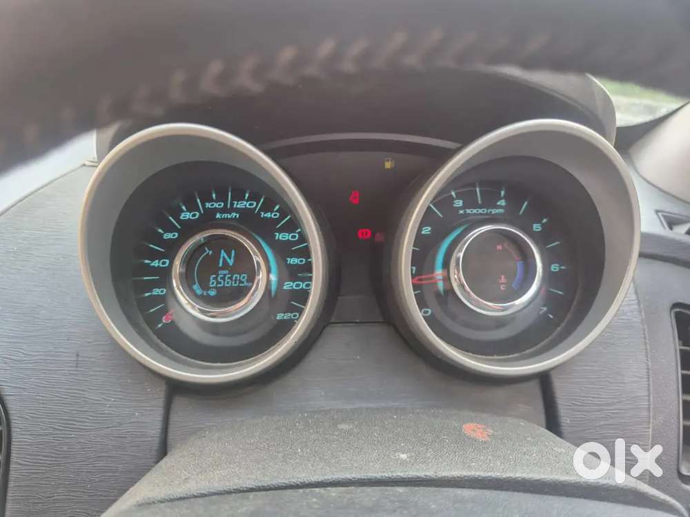 Mahindra Xuv5oo 2016 For Sale Mint Condition