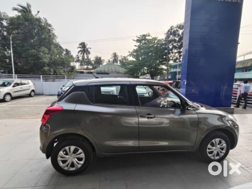 Maruti Suzuki Swift Vxi, 2020, Petrol