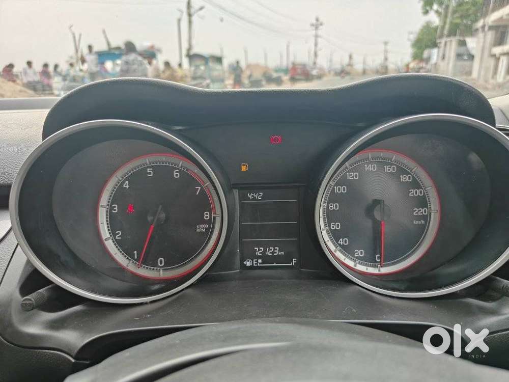 Maruti Suzuki Swift Vxi Optional, 2019, Petrol