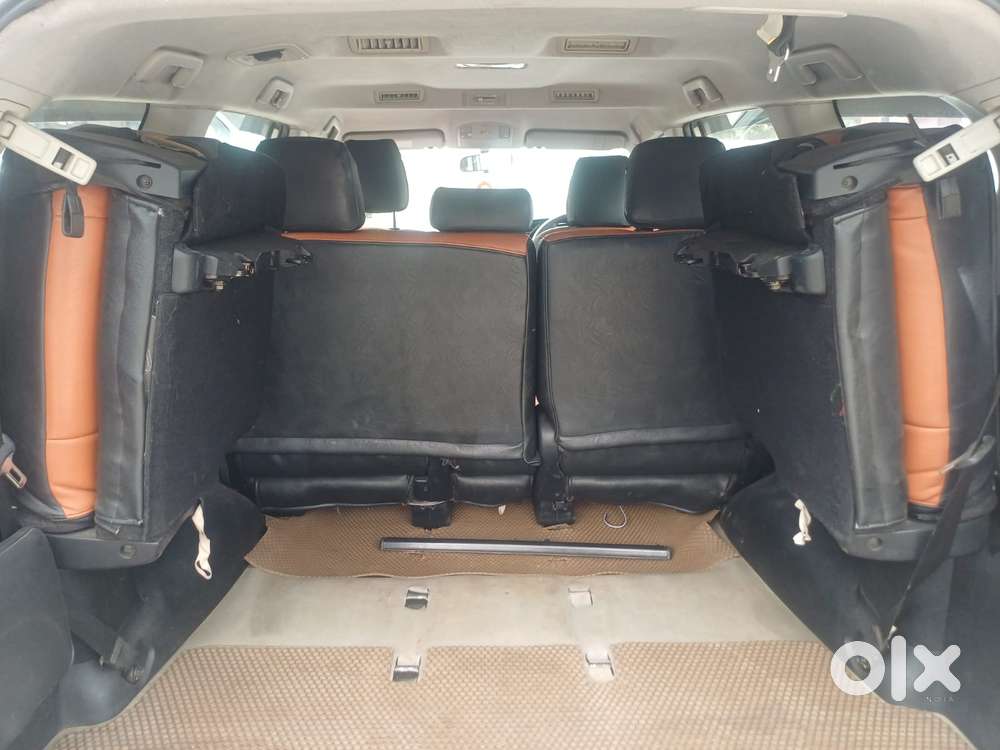 Toyota Innova Crysta 2.4 Gx Mt 8s, 2017, Diesel