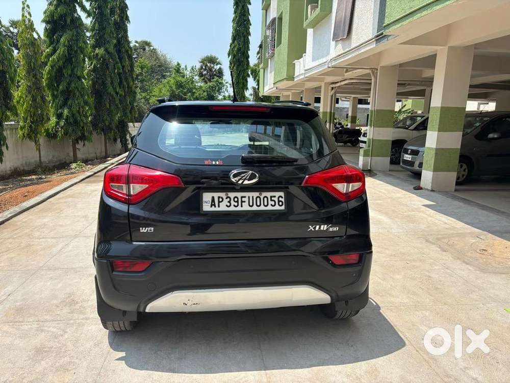 Mahindra Xuv300 2020 Diesel Well Maintained