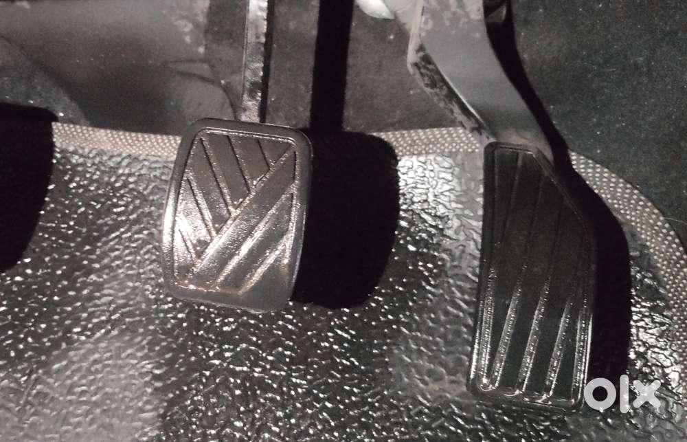 Maruti Suzuki Swift 2011-2014 Lxi, 2013, Petrol