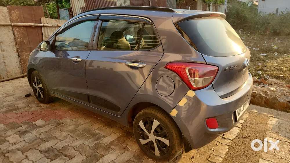 Hyundai Grand I10 2014 Diesel 99000 Km Driven