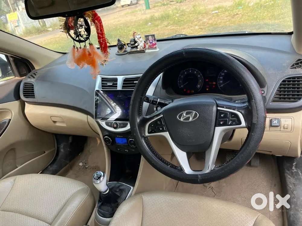 Hyundai Verna Vtvt 2012