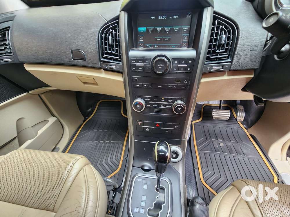 Mahindra Xuv500 W10 At, 2016, Diesel