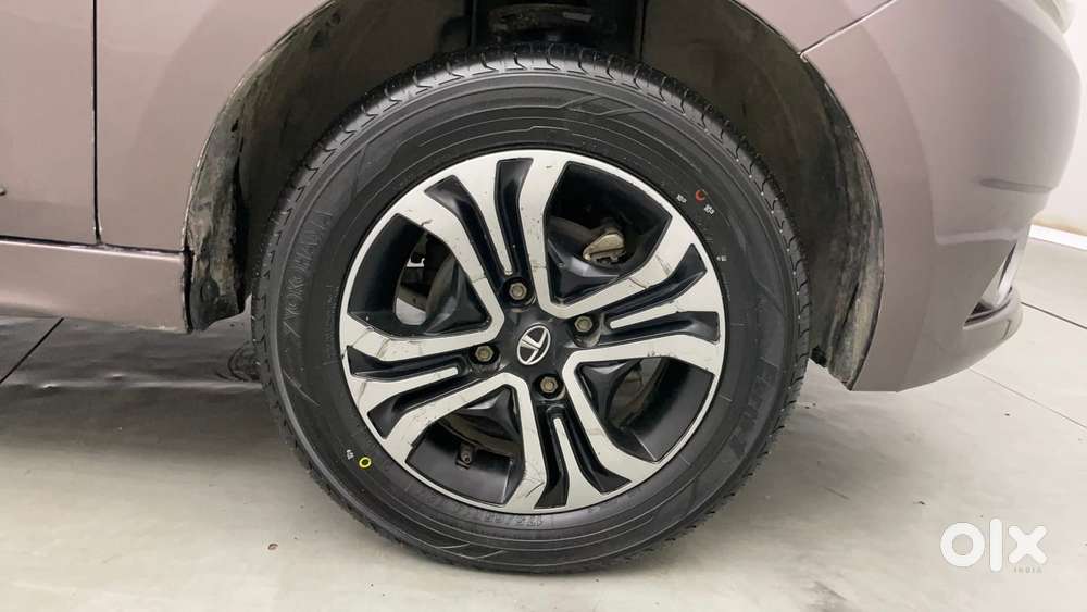 Tata Tiago Xza, 2018, Petrol