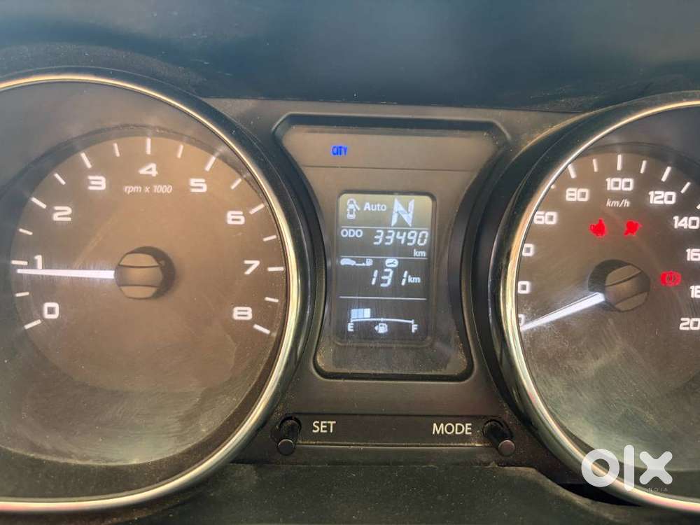 Tata Nexon Xza+ Automatic, Silver, Turbo Petrol, Done 33500 Kms