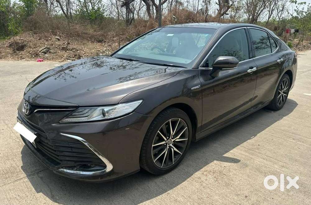 Toyota Camry Hybrid, 2022, Petrol